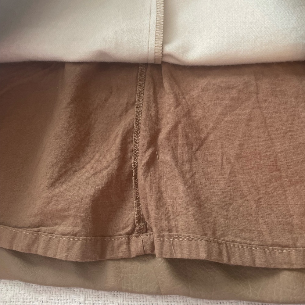 Wishlist Apparel tan vegan leather skirt medium - Picture 4 of 5